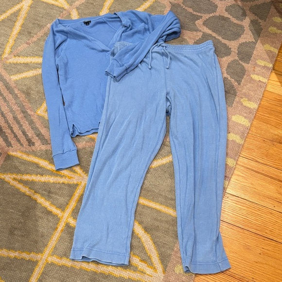 GapBody Light Blue Lounge Set - Picture 1 of 3